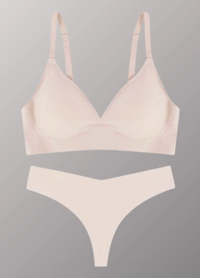Casual Desire Seamless Set